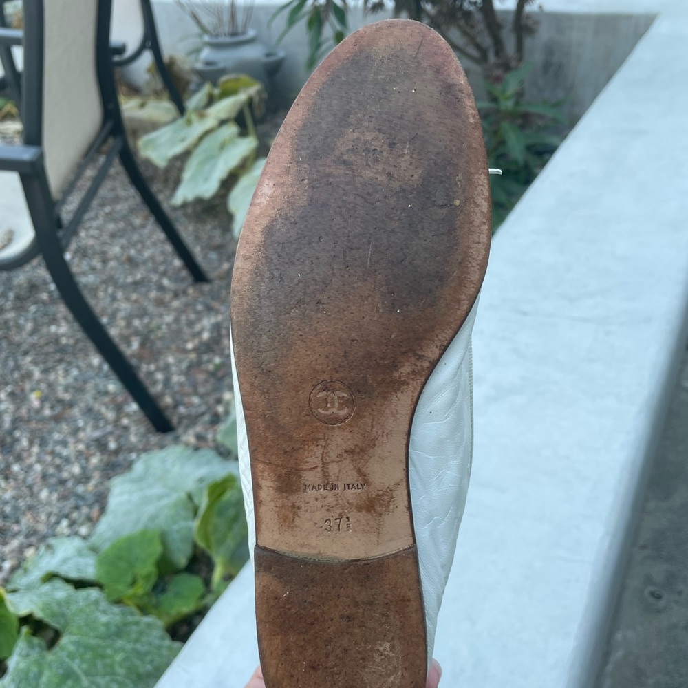 Chanel Shoes - Picture 4 of 14